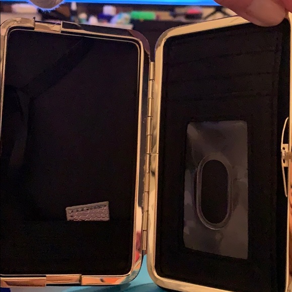 Wallet - Picture 2 of 5